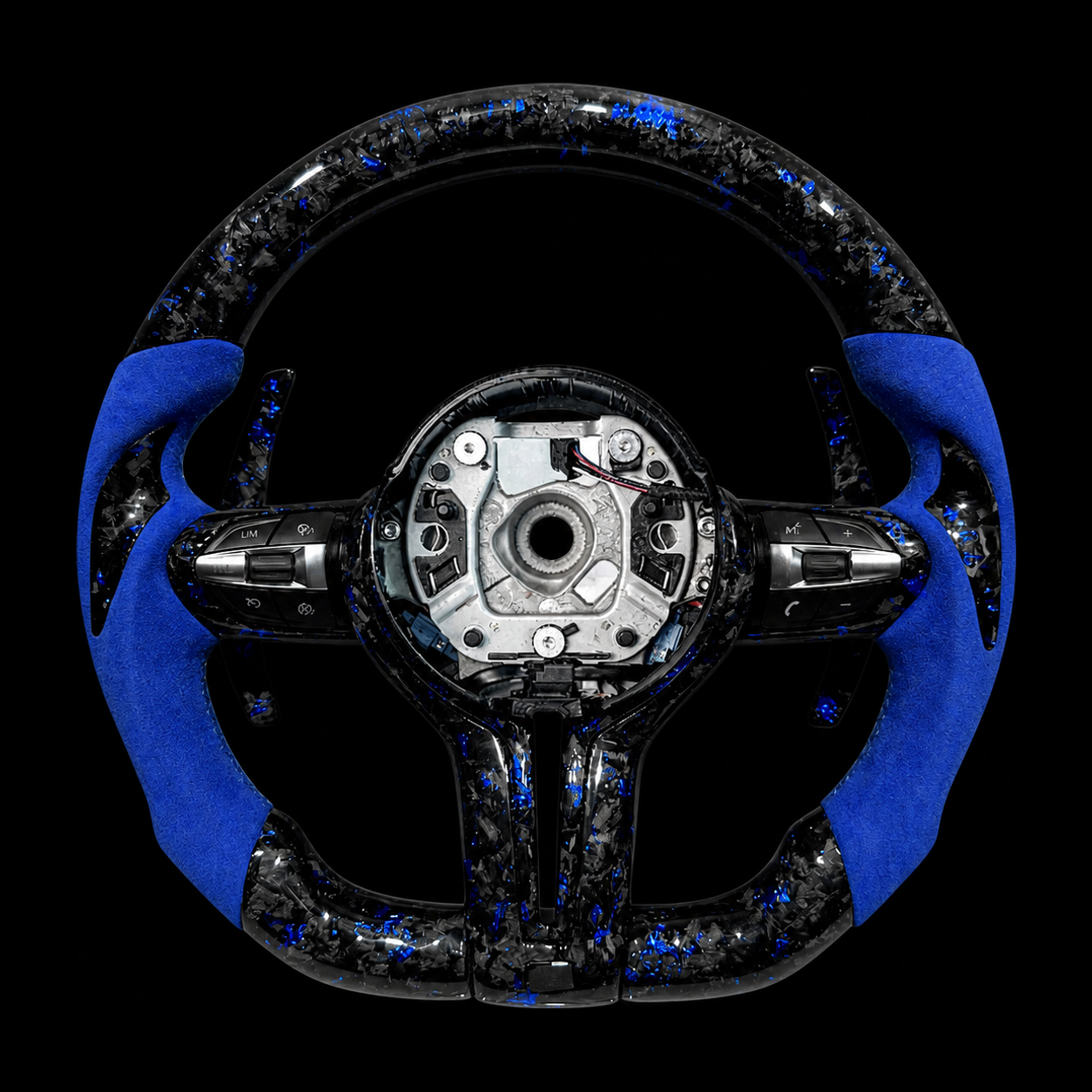 Carbon Fiber Steering Wheel | BMW CS / LCI